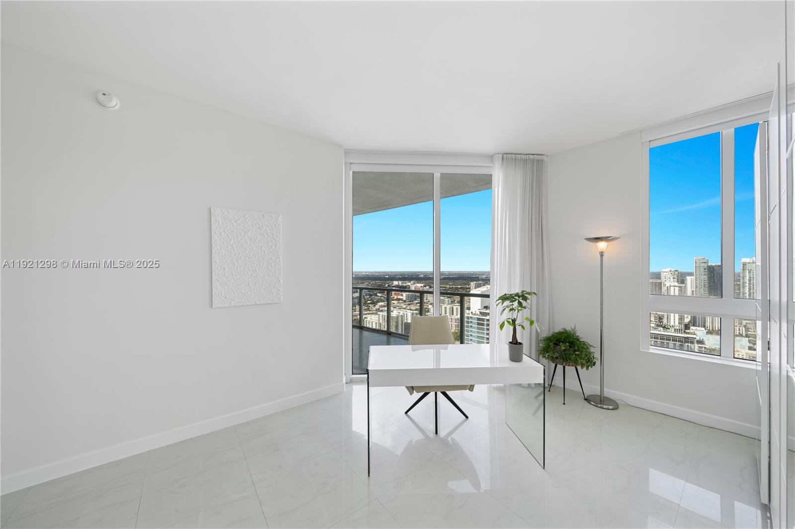 image Quantum On The Bay32