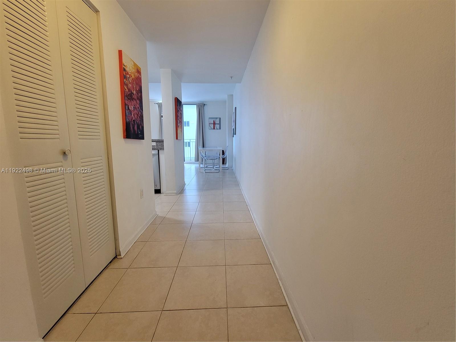 185 SE 14th Ter #1101 Miami, FL 33131