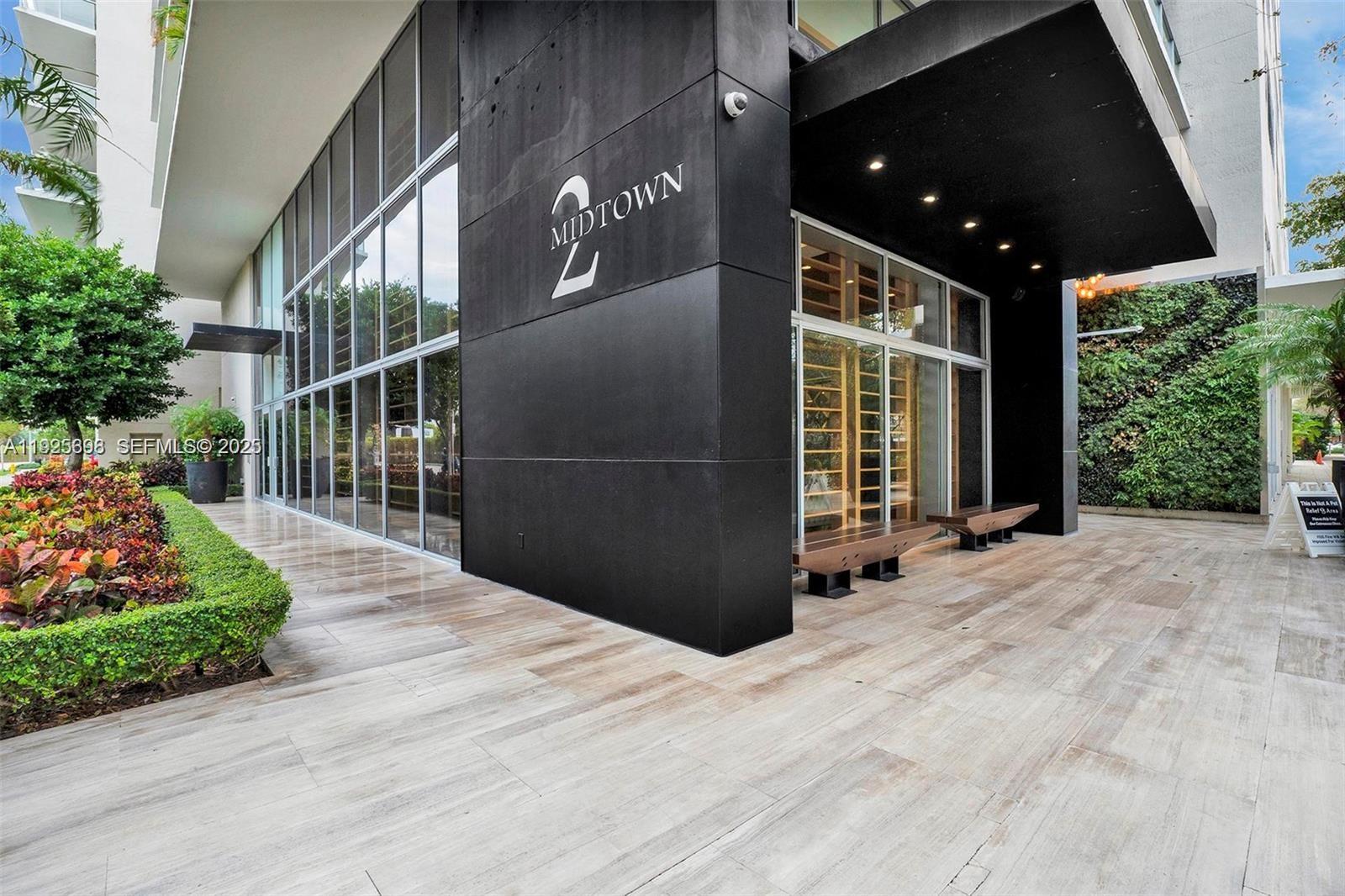 3470 E Coast Ave #H0904 Miami, FL 33137