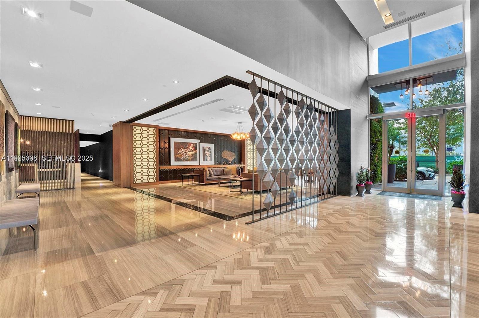 3470 E Coast Ave #H0904 Miami, FL 33137