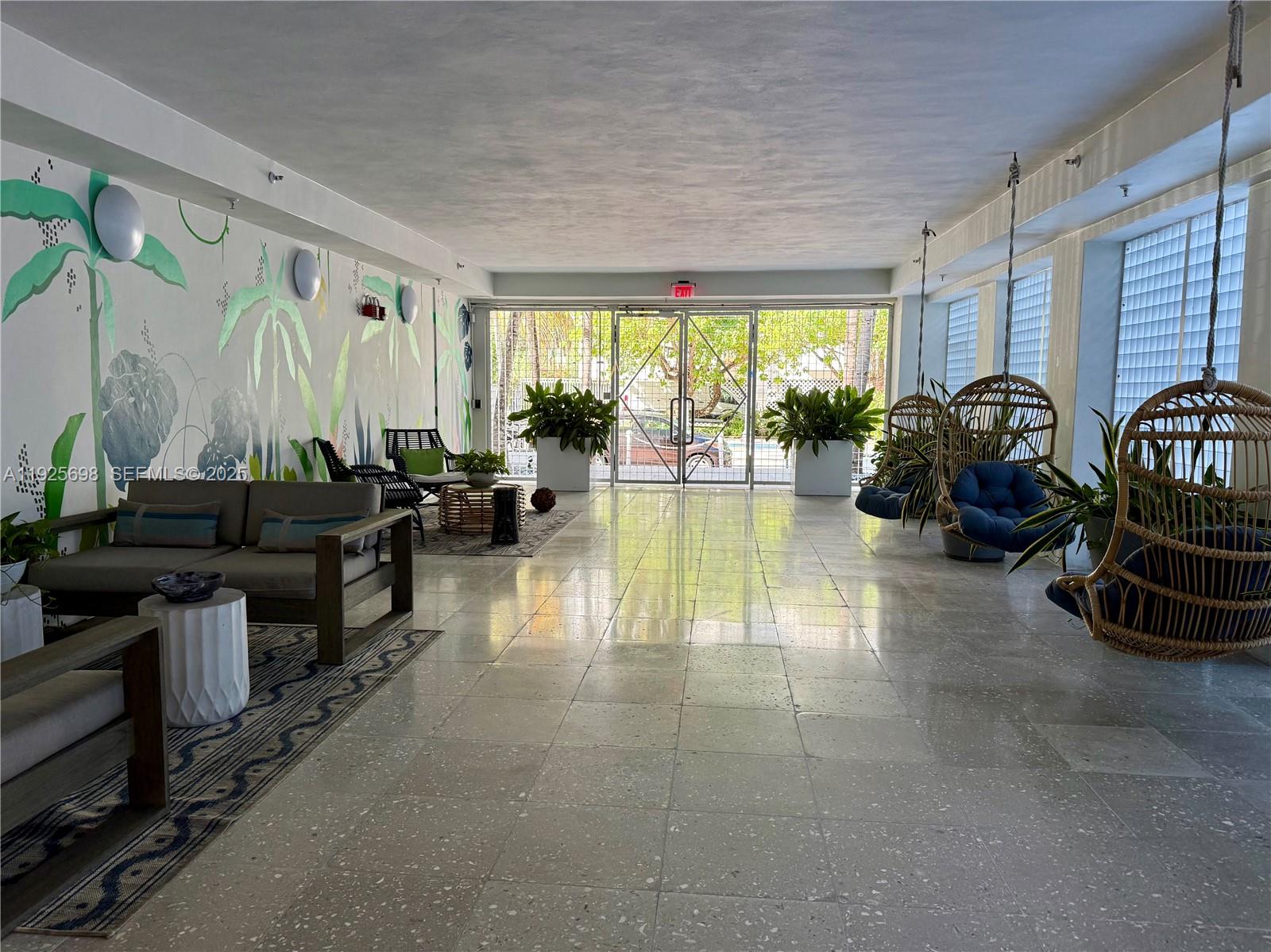 225 Collins Ave #6J Miami Beach, FL 33139