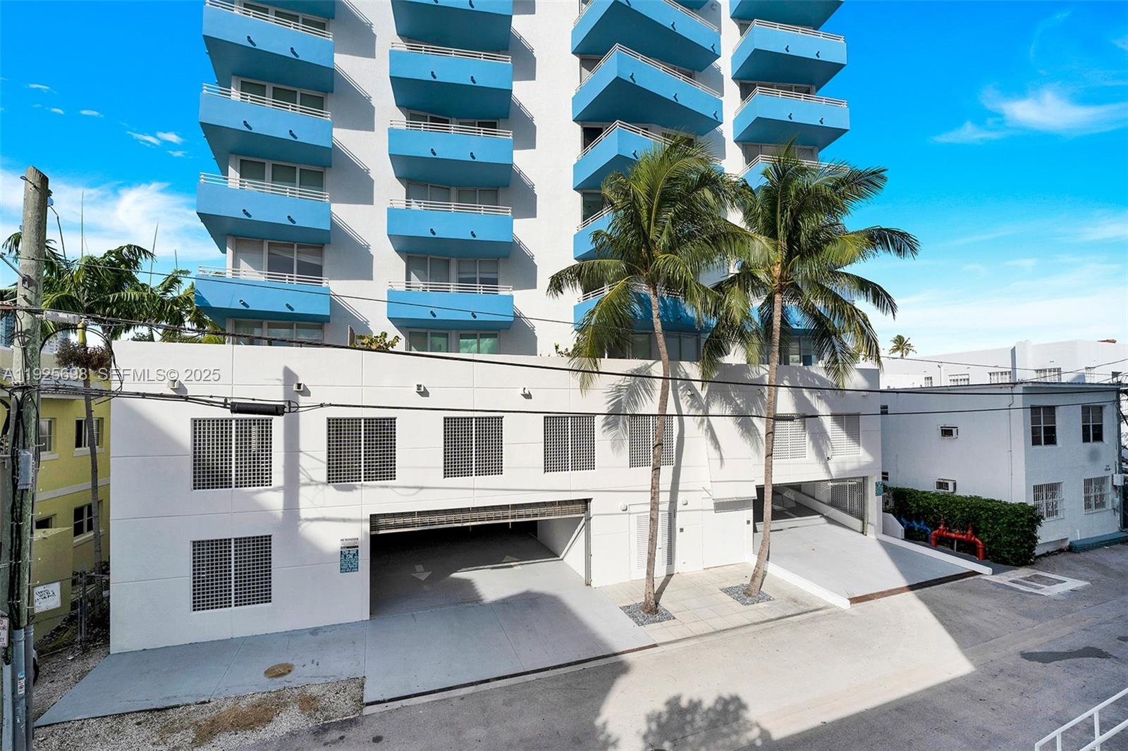 225 Collins Ave #6J Miami Beach, FL 33139
