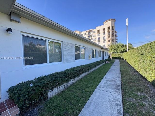 900 SW 5th Ave #4 Miami, FL 33130
