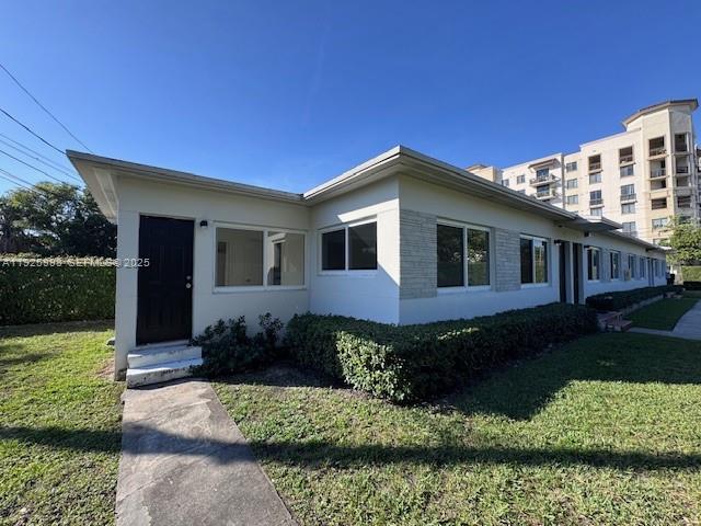 900 SW 5th Ave #4 Miami, FL 33130