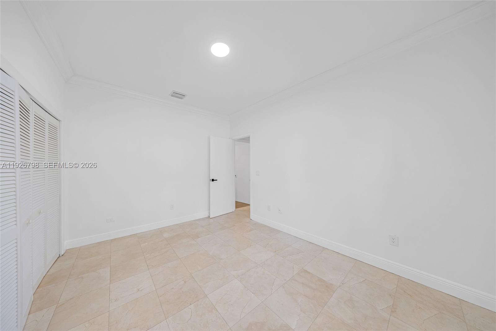 301 Isla Dorada Blvd Coral Gables, FL 33143