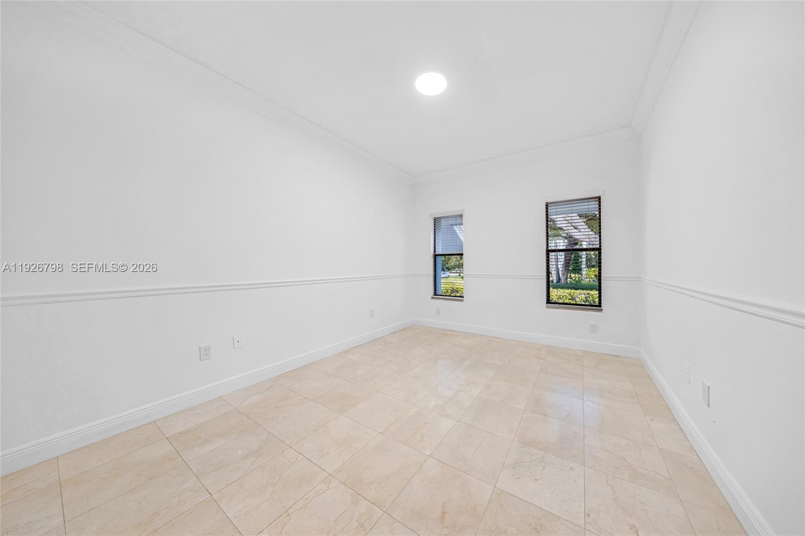 301 Isla Dorada Blvd Coral Gables, FL 33143