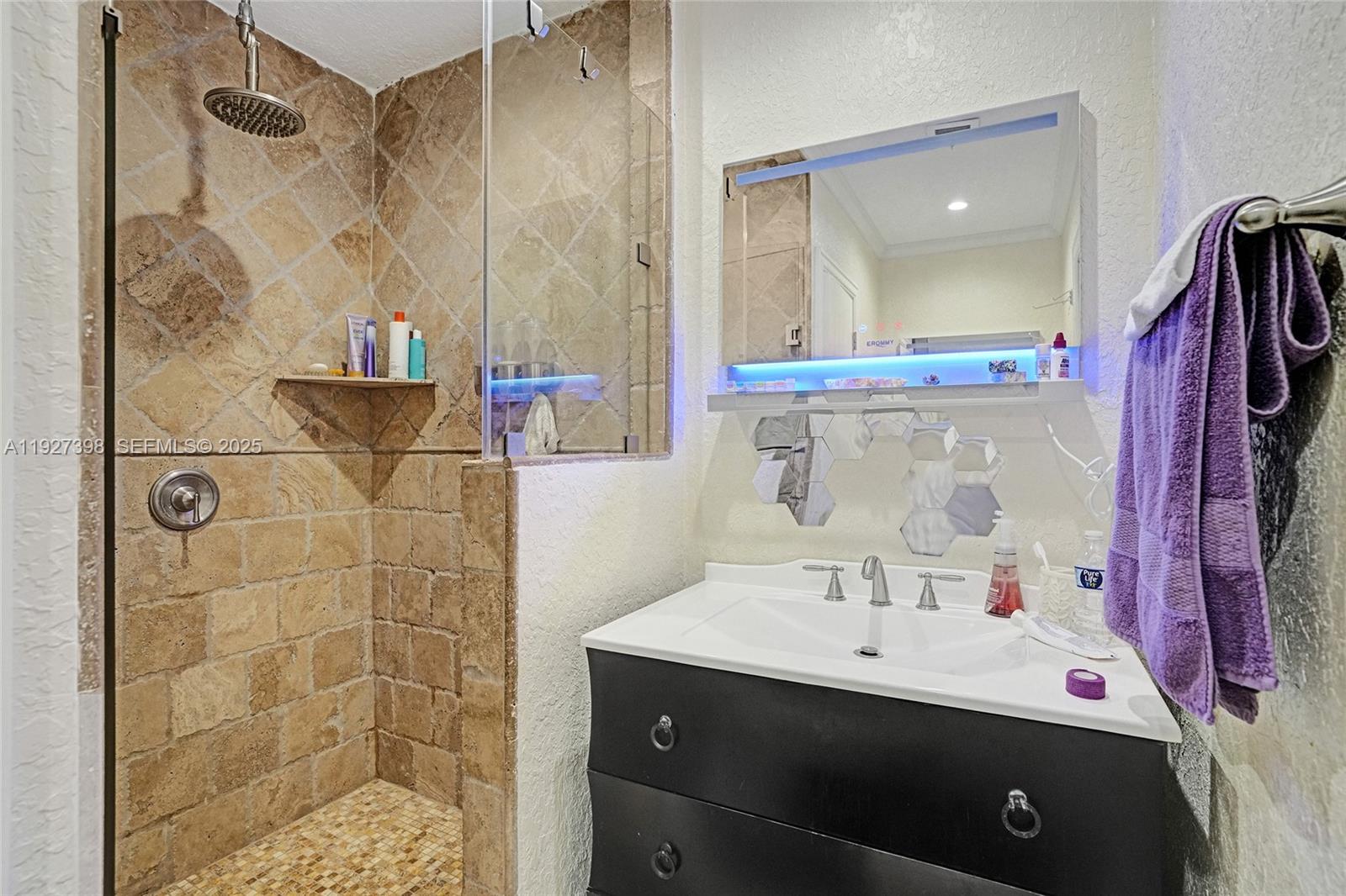 1365 SW 18th St Miami, FL 33145