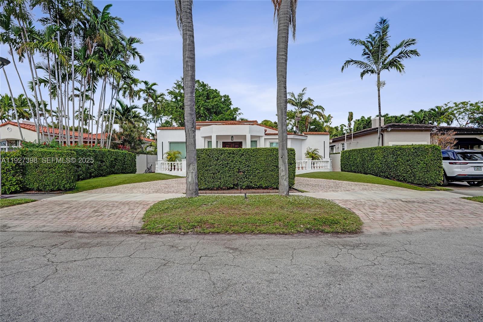 1365 SW 18th St Miami, FL 33145