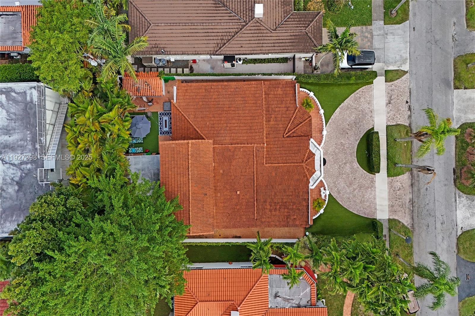 1365 SW 18th St Miami, FL 33145