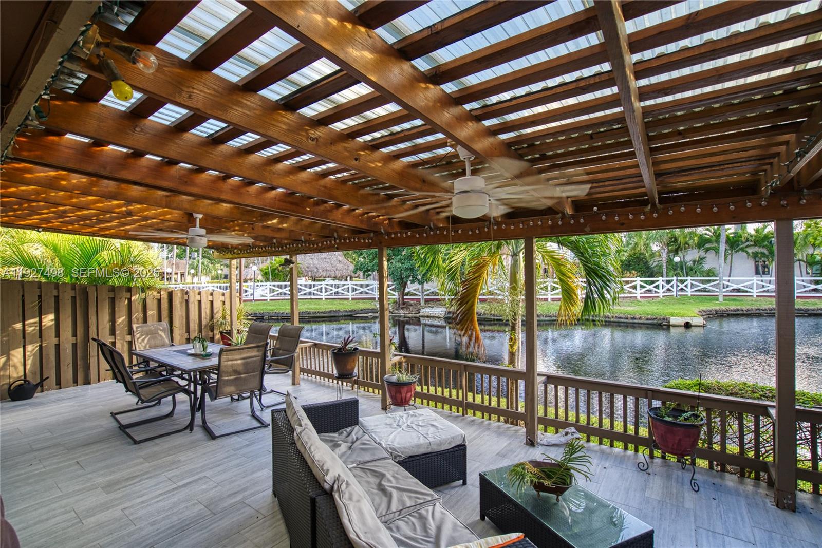 2669 S Parkview Dr Hallandale Beach, FL 33009