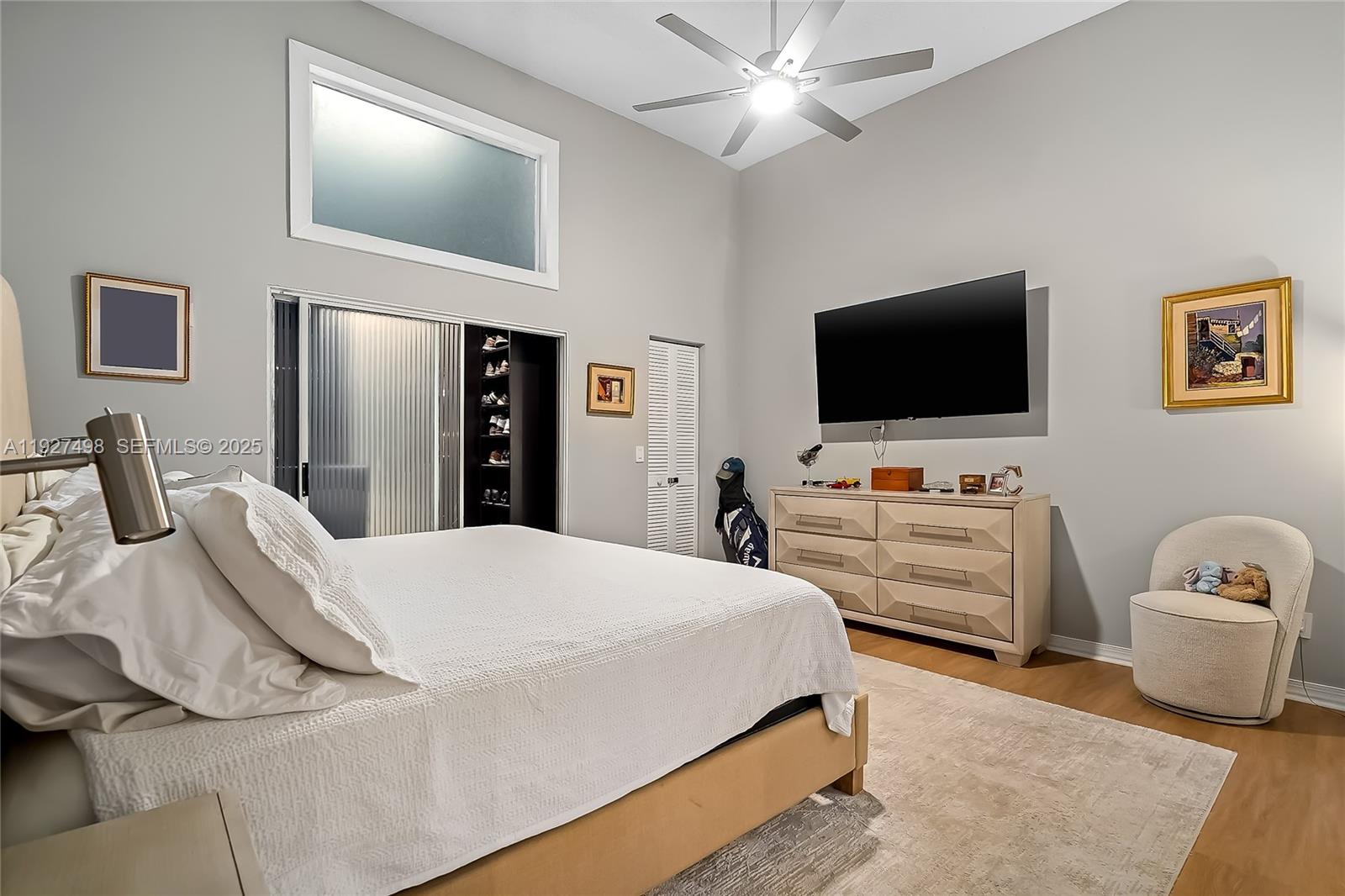 2669 S Parkview Dr Hallandale Beach, FL 33009