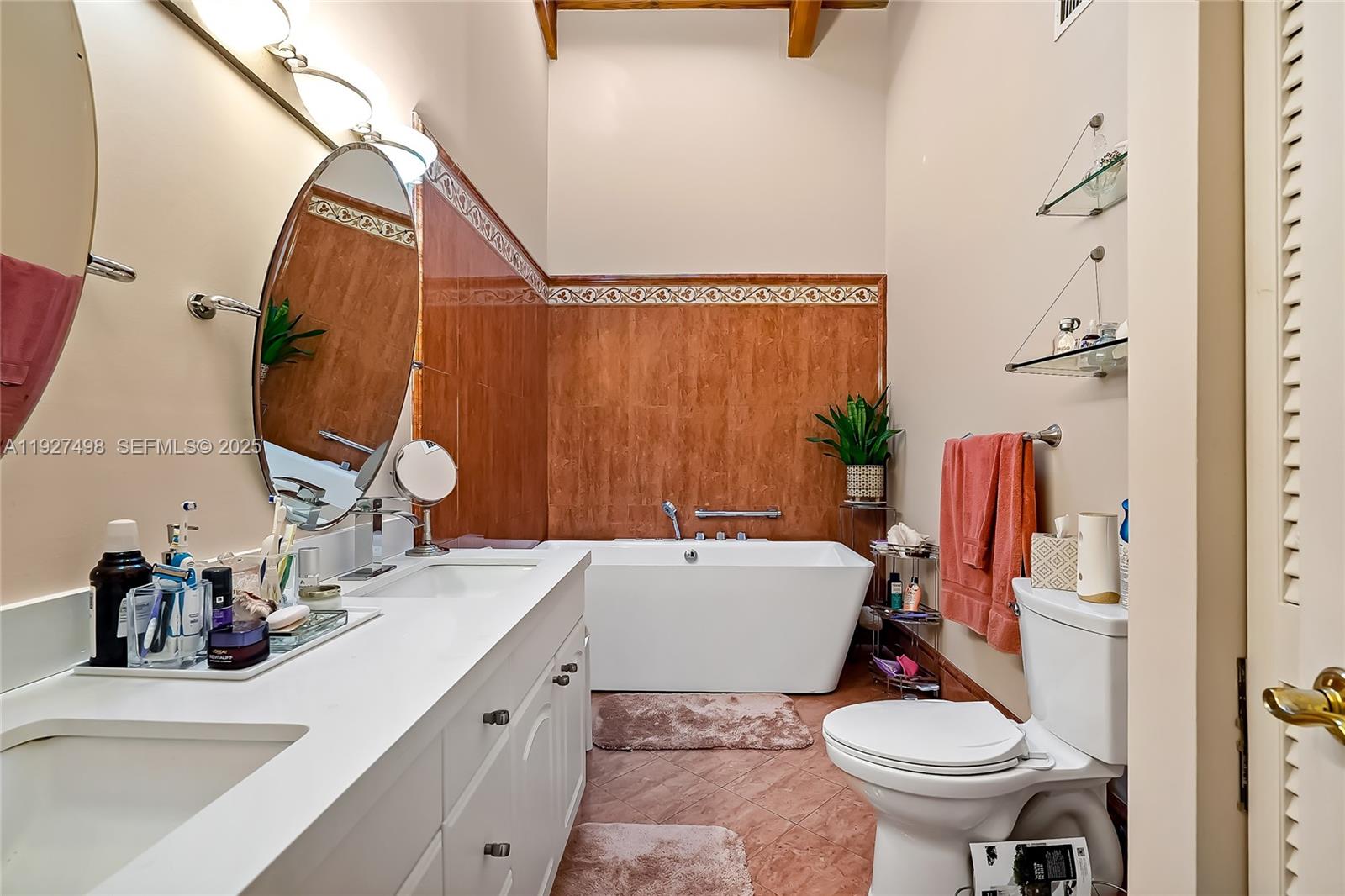 2669 S Parkview Dr Hallandale Beach, FL 33009