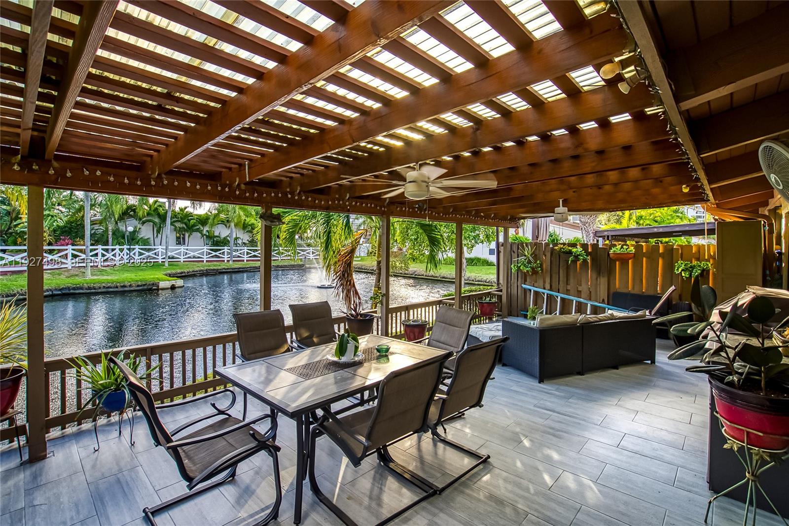 2669 S Parkview Dr Hallandale Beach, FL 33009