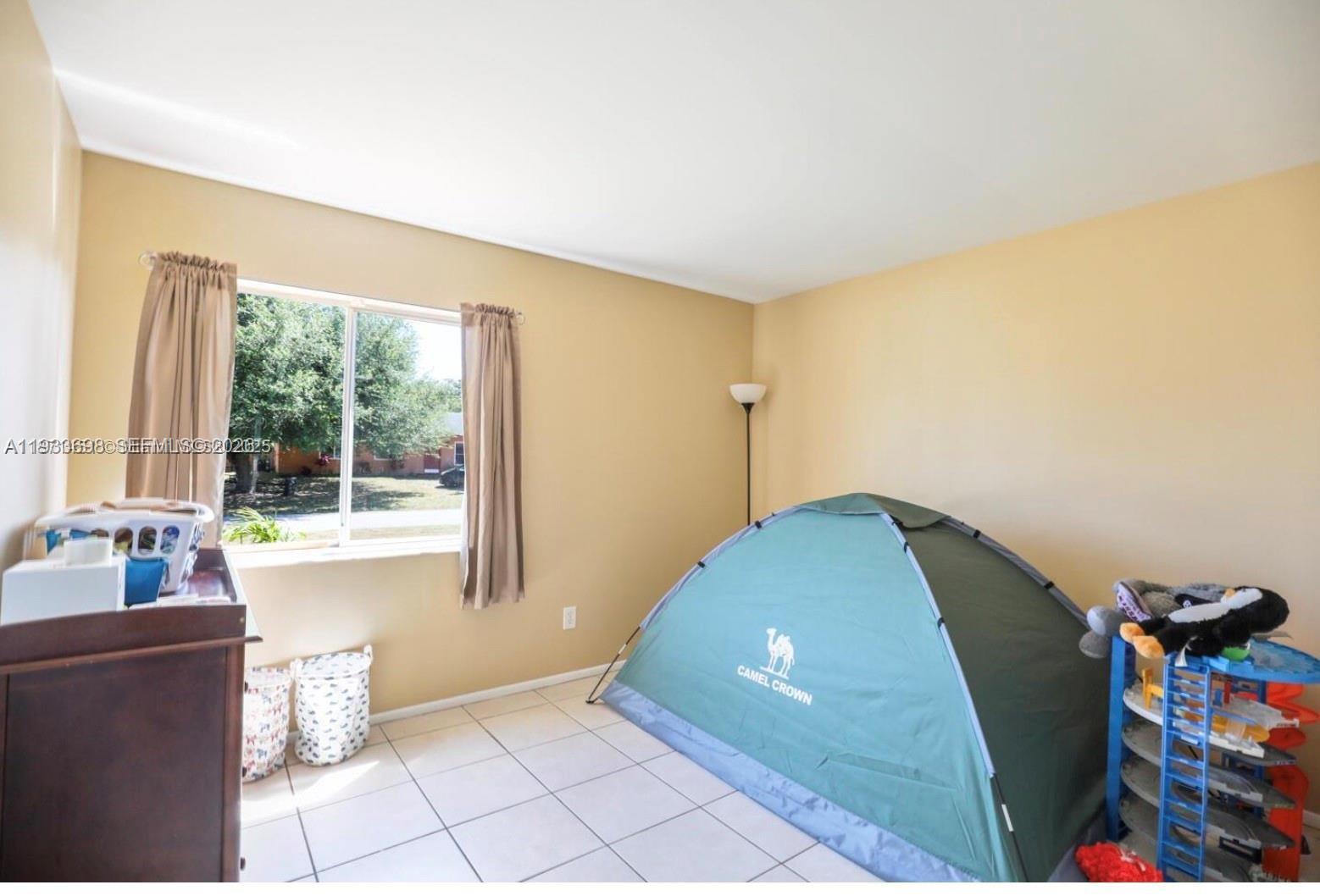 250 SW Homeland Rd Port St Lucie, FL 34953