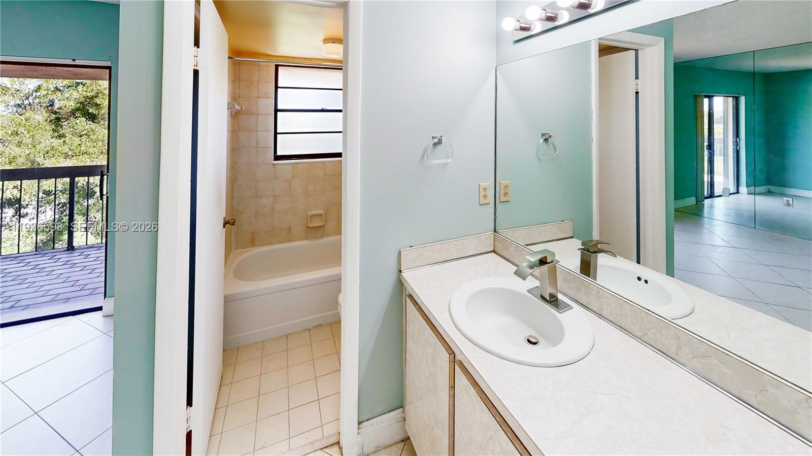 1300 SW 122nd Ave #419B-2 Miami, FL 33184