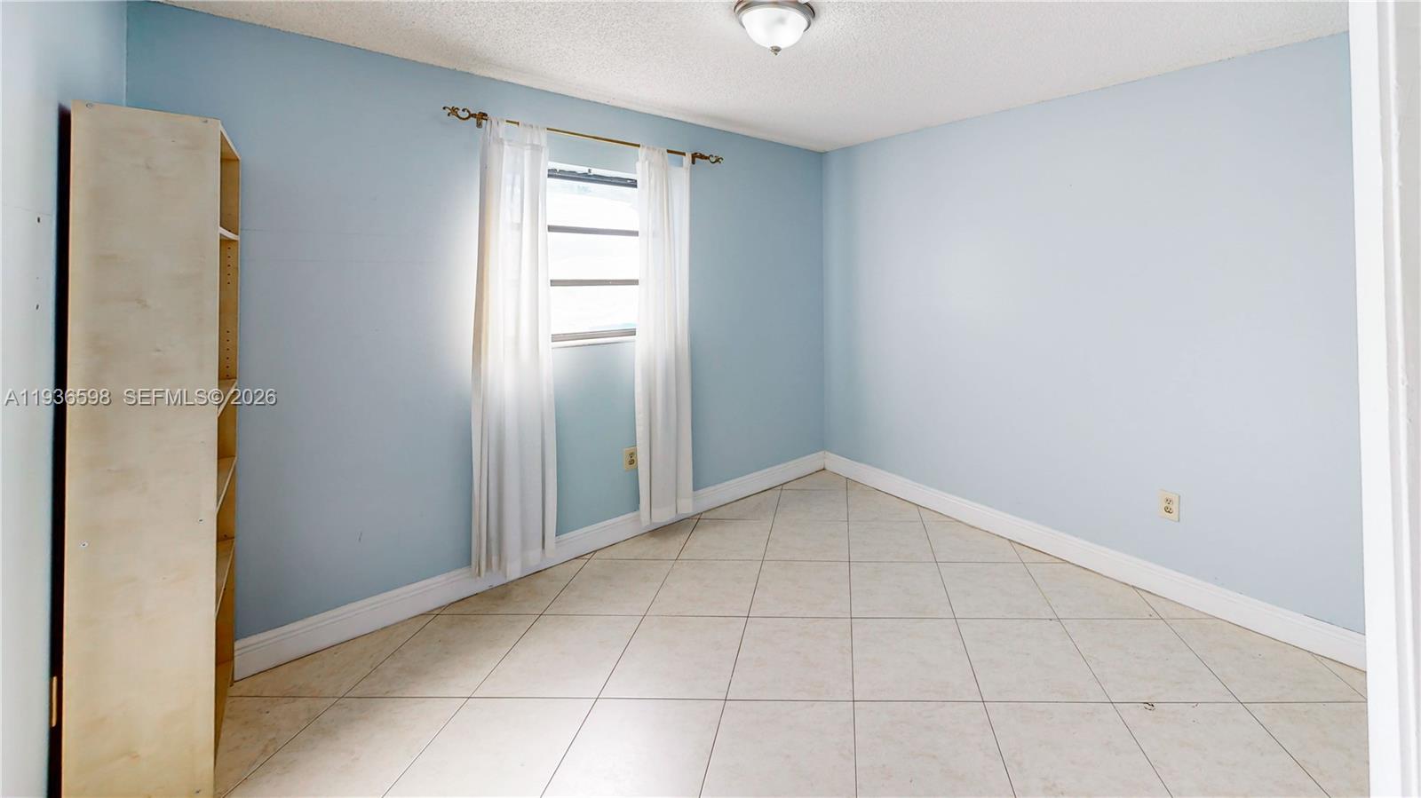 1300 SW 122nd Ave #419B-2 Miami, FL 33184