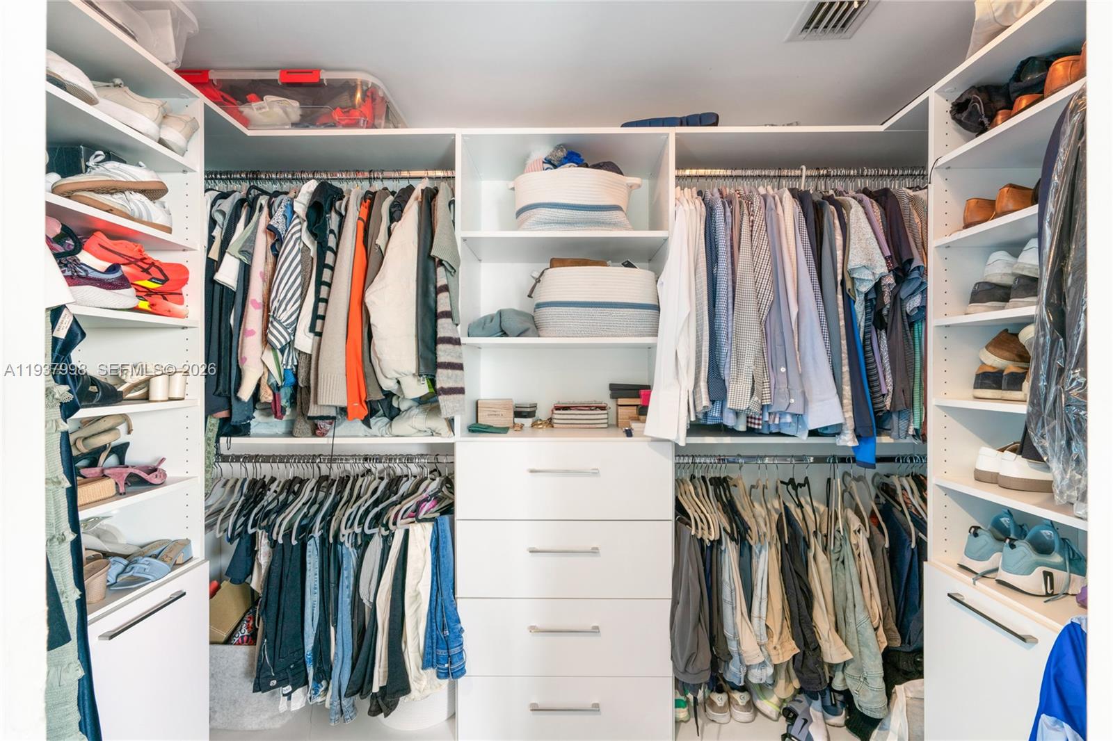 image Vizcayne Condominium44