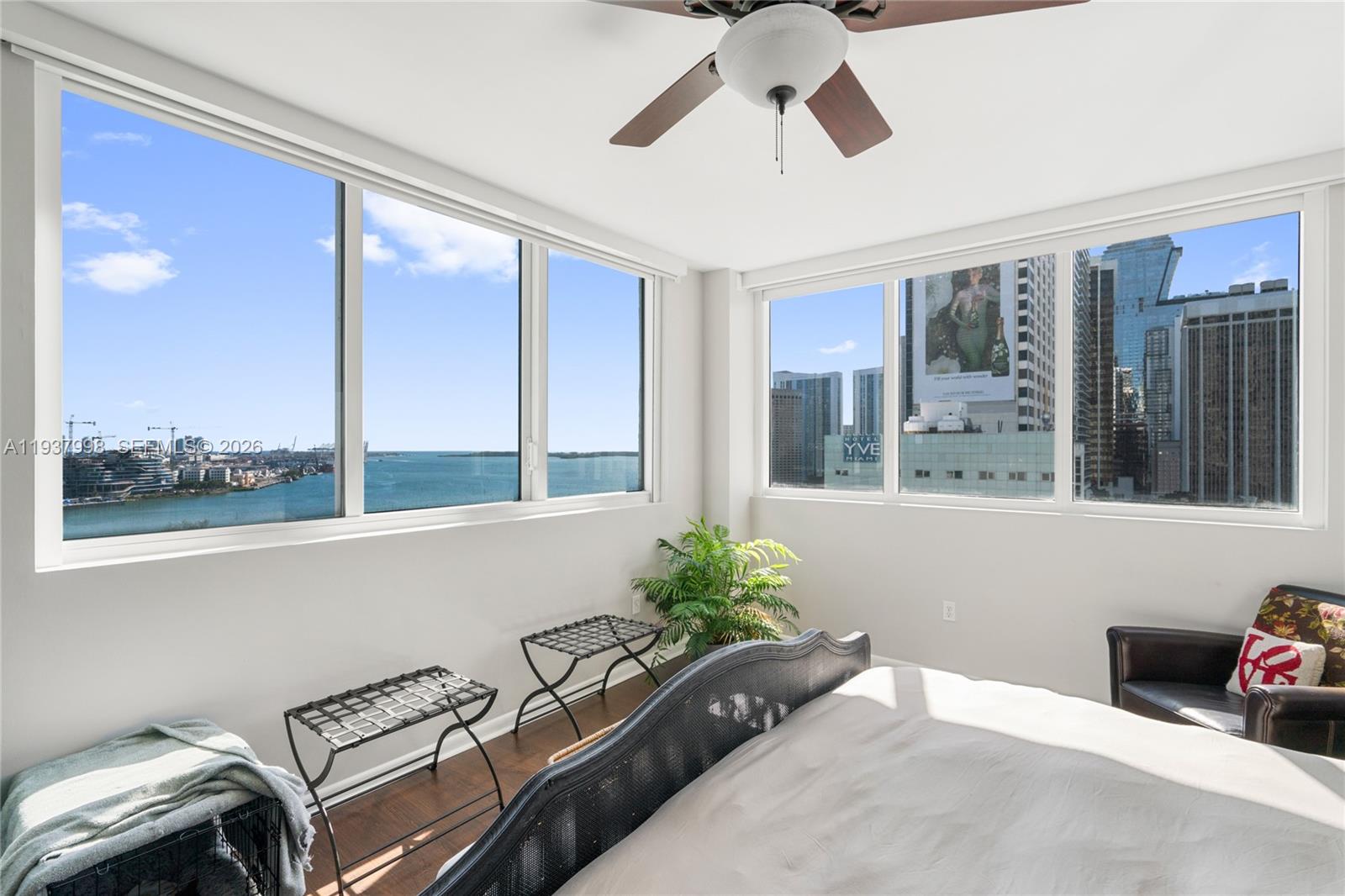 image Vizcayne Condominium49