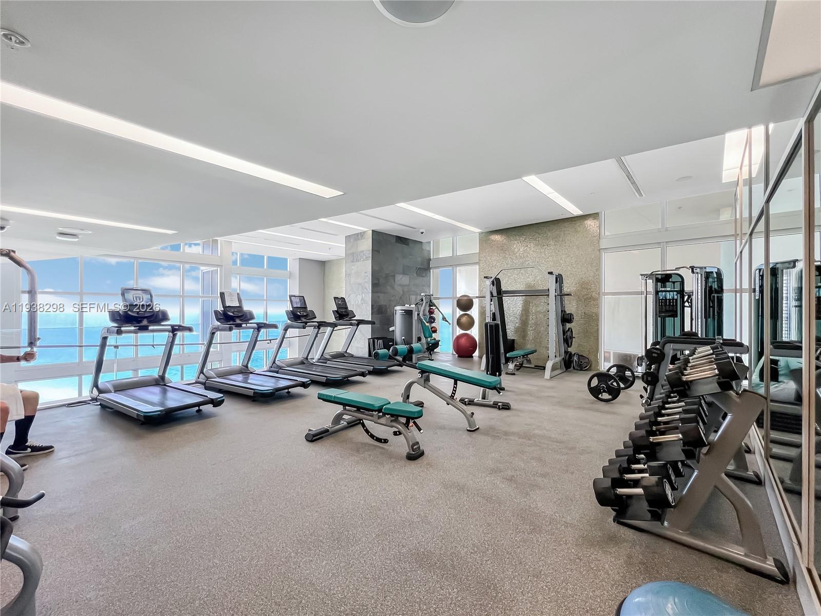 image Trump Royale38