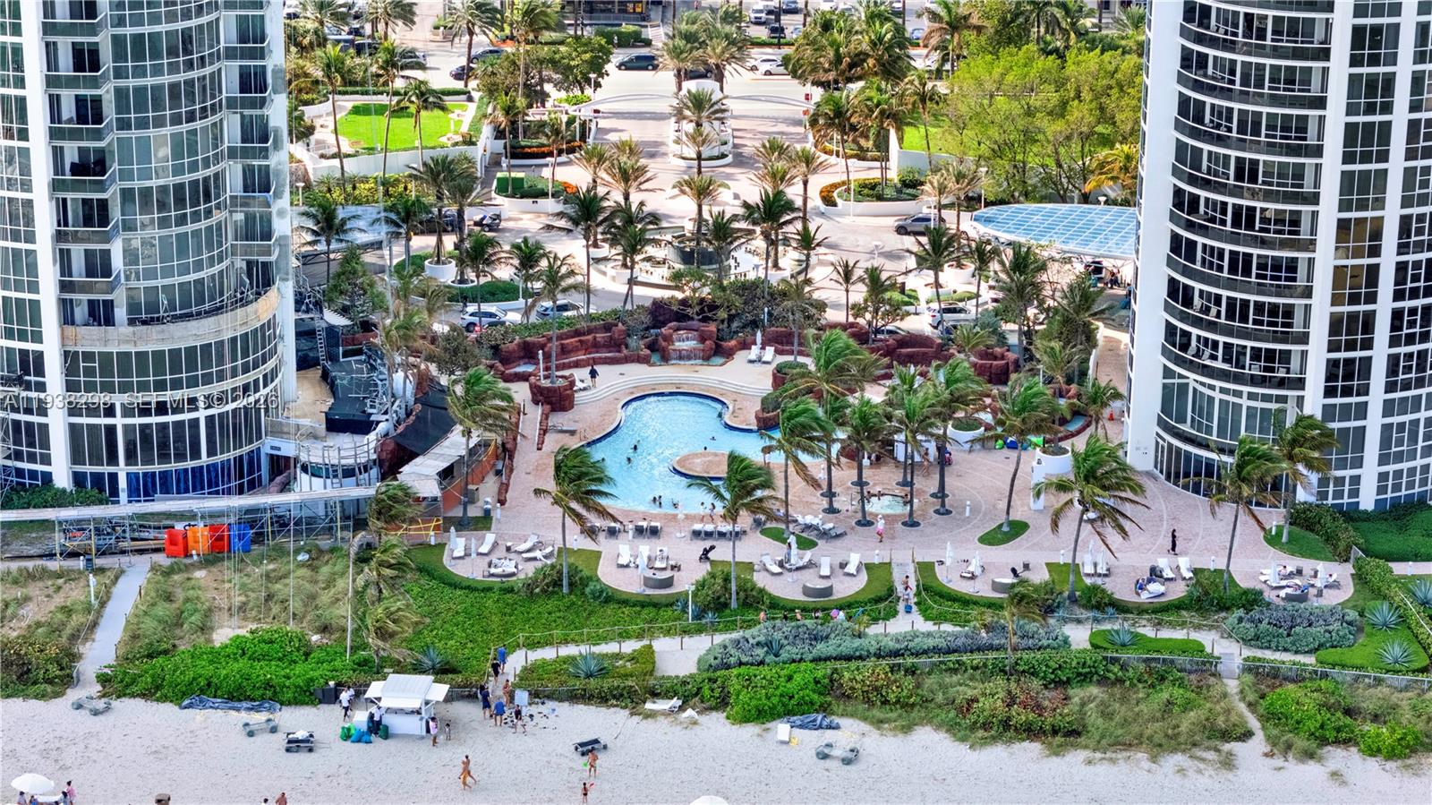 image Trump Royale47