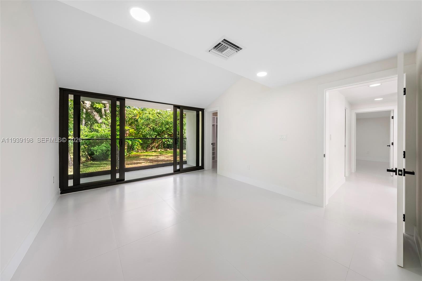 7540 Los Pinos Blvd Coral Gables, FL 33143