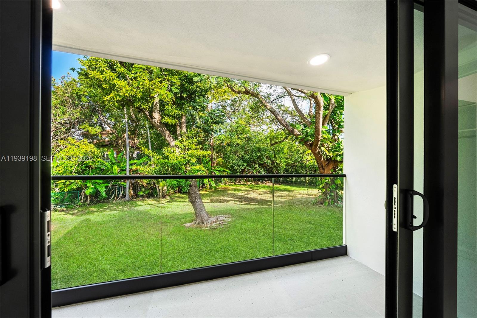 7540 Los Pinos Blvd Coral Gables, FL 33143