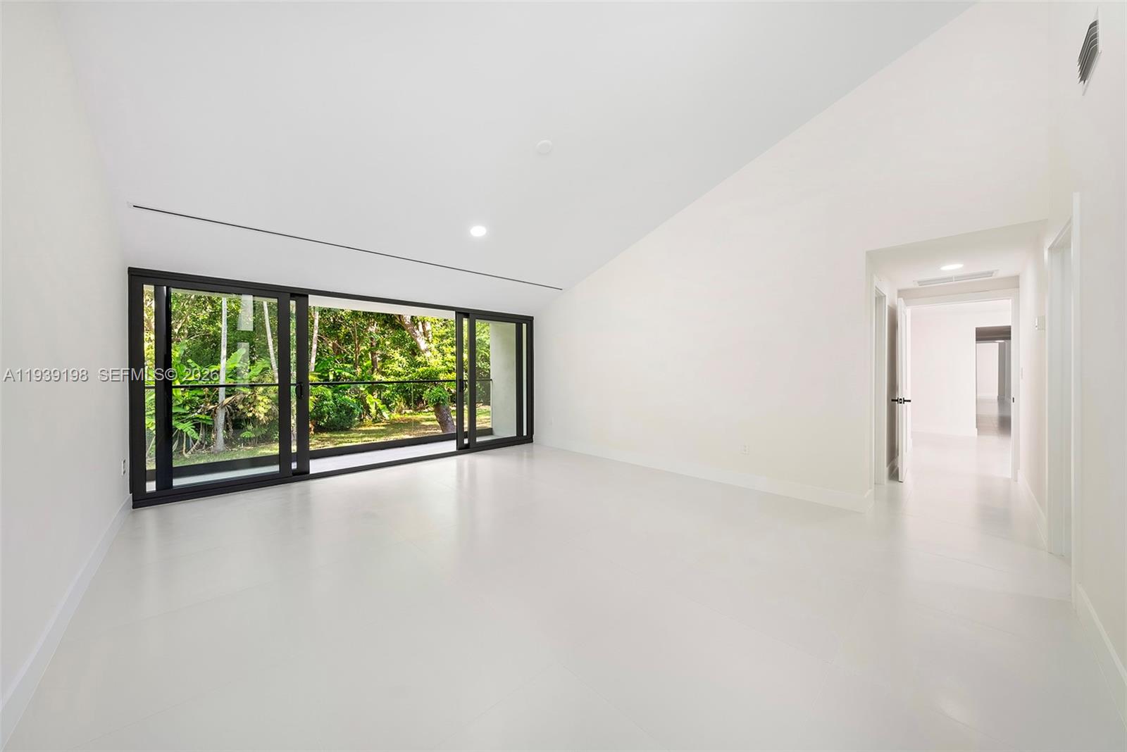 7540 Los Pinos Blvd Coral Gables, FL 33143