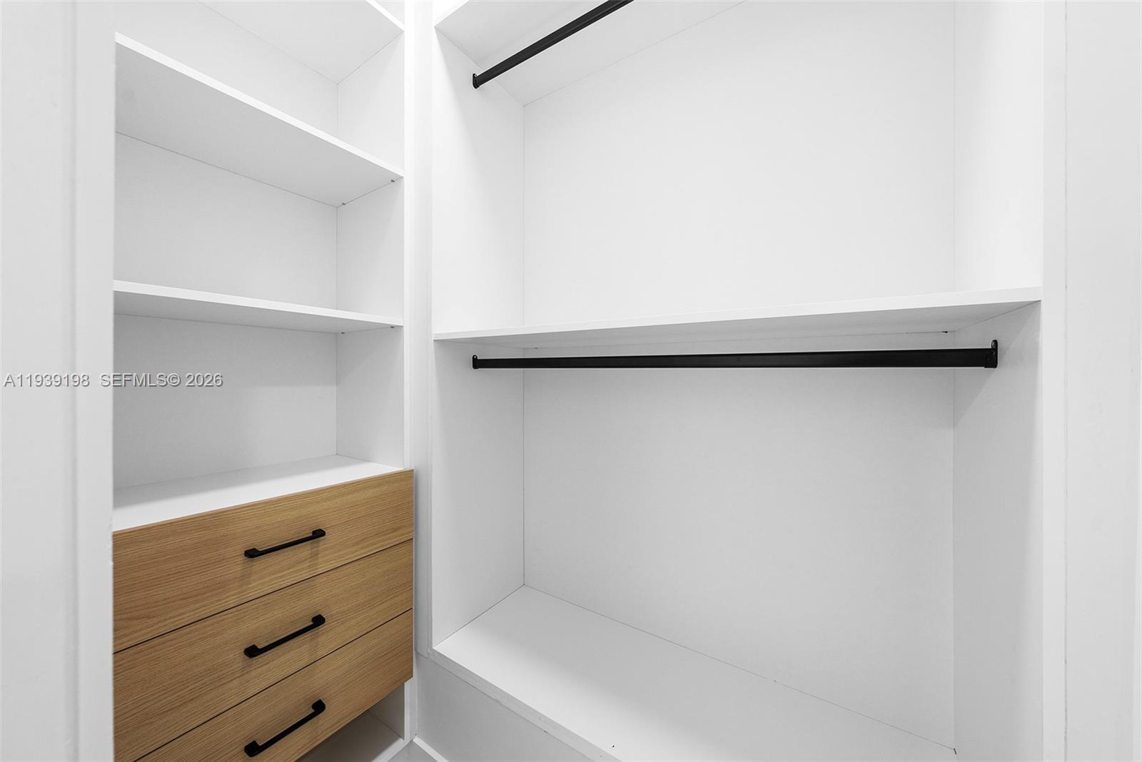 7540 Los Pinos Blvd Coral Gables, FL 33143