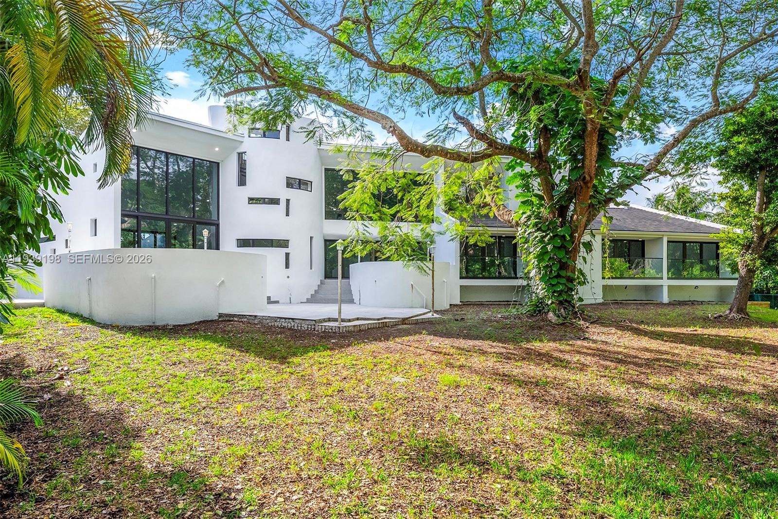 7540 Los Pinos Blvd Coral Gables, FL 33143