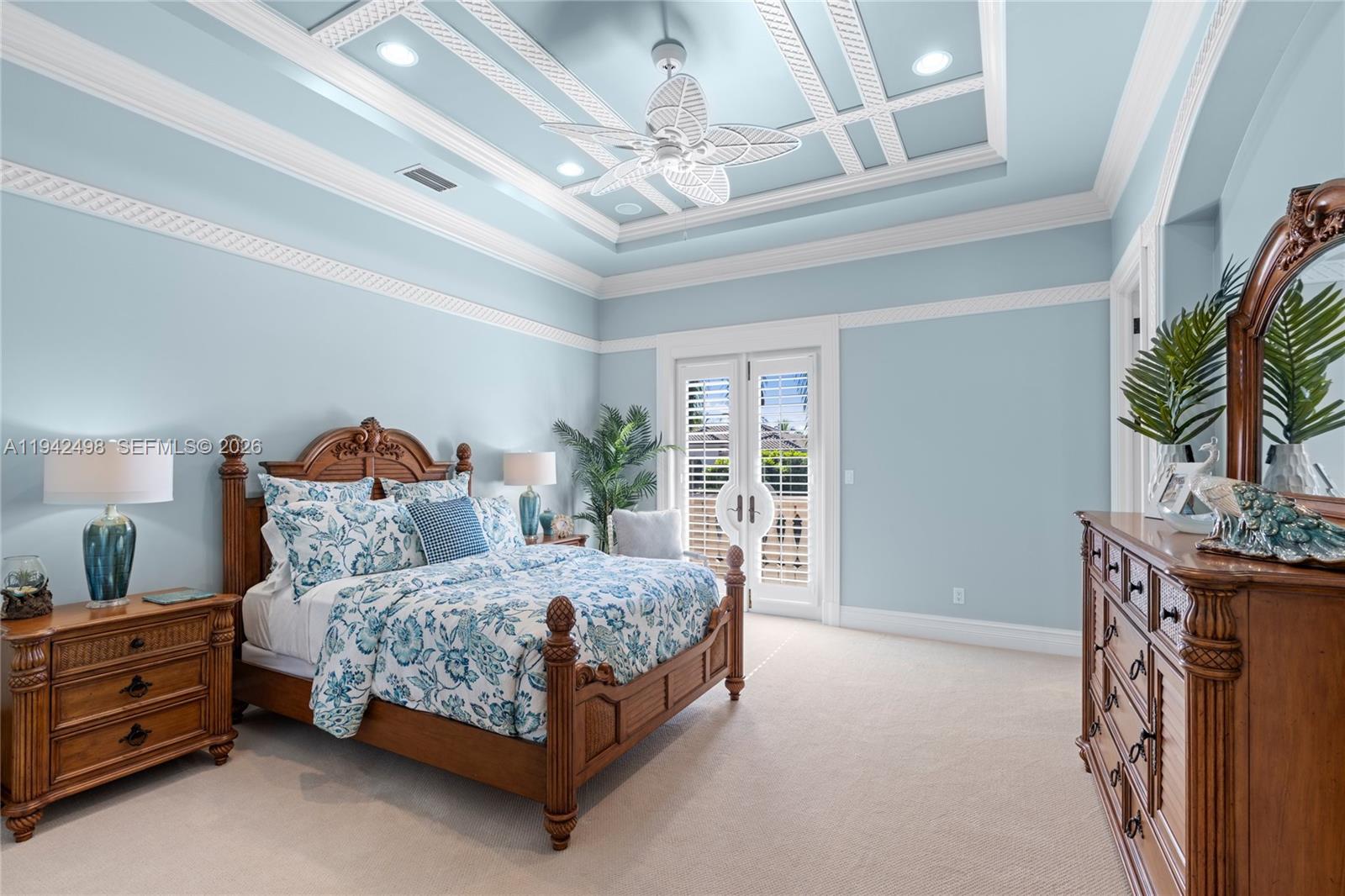 833 Harbour Isle Pl North Palm Beach, FL 33410