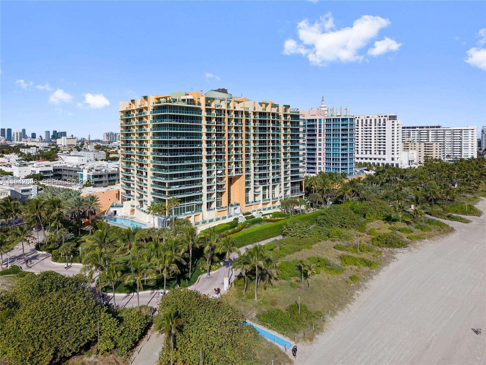 image Il Villaggio On South Bea43