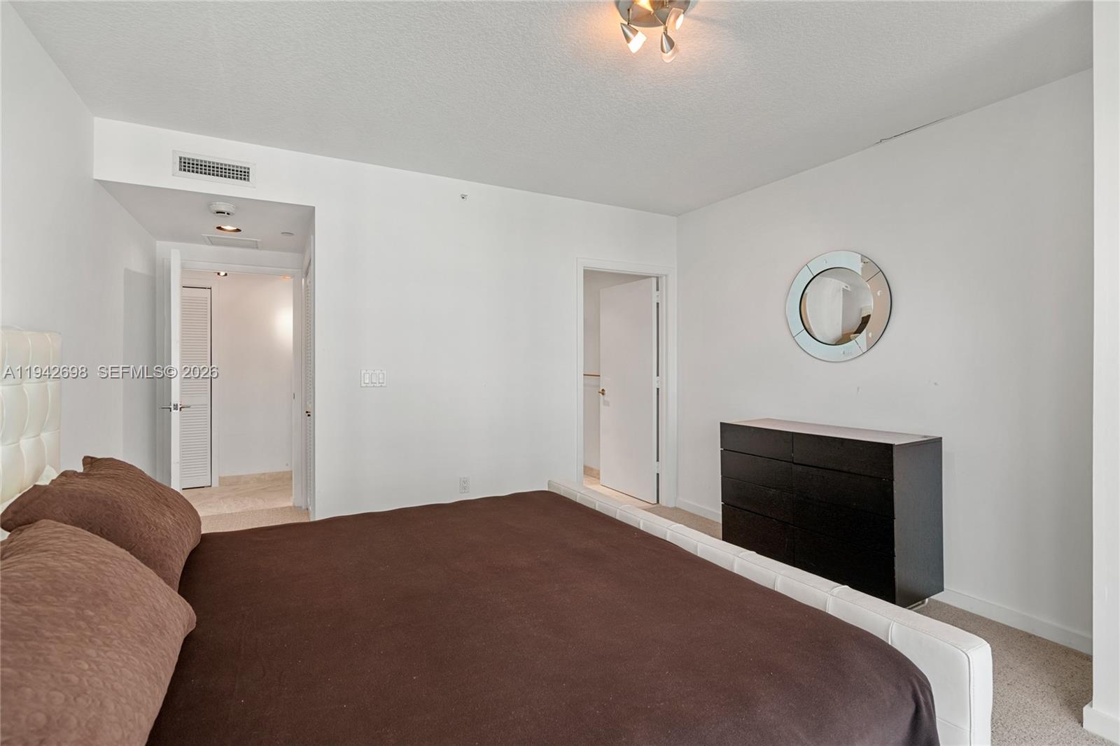 image Il Villaggio On South Bea86