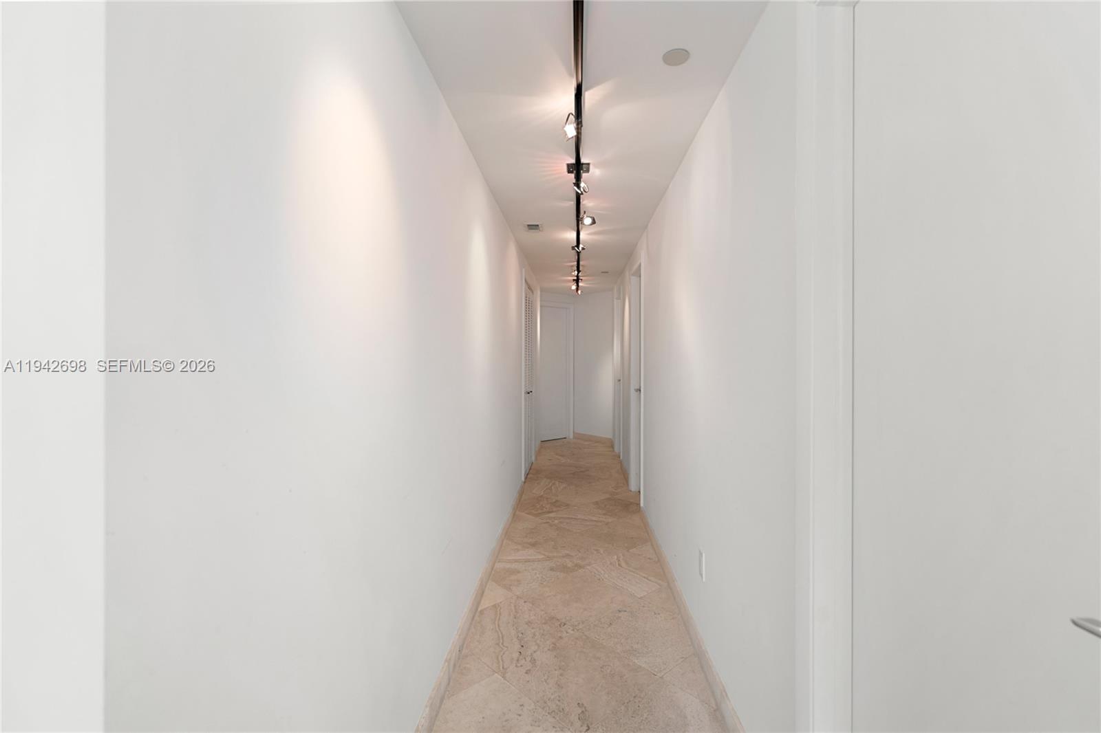 image Il Villaggio On South Bea88