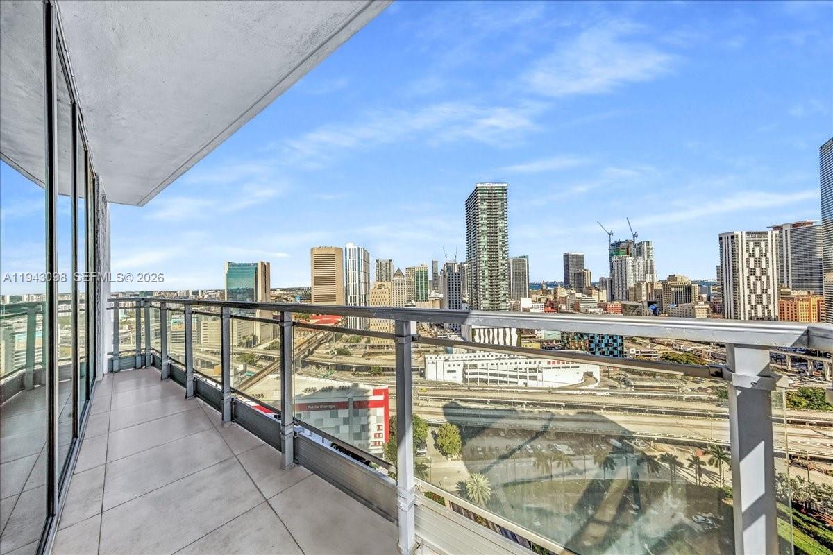 image Ivy Condo At Riverfront19