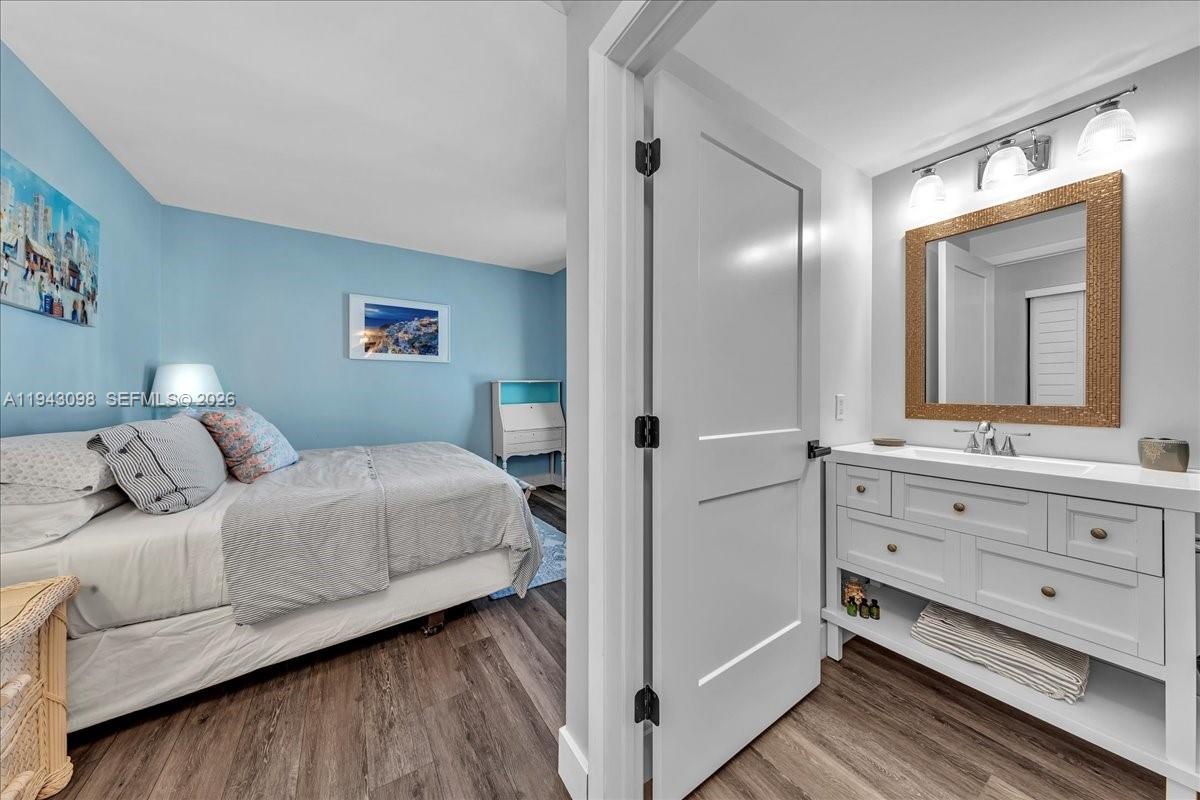 image Ivy Condo At Riverfront28