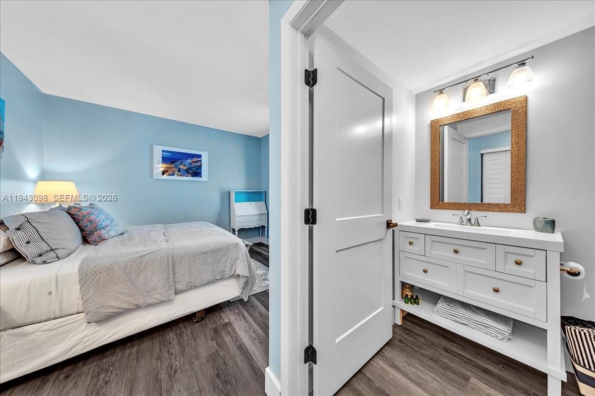 image Ivy Condo At Riverfront30