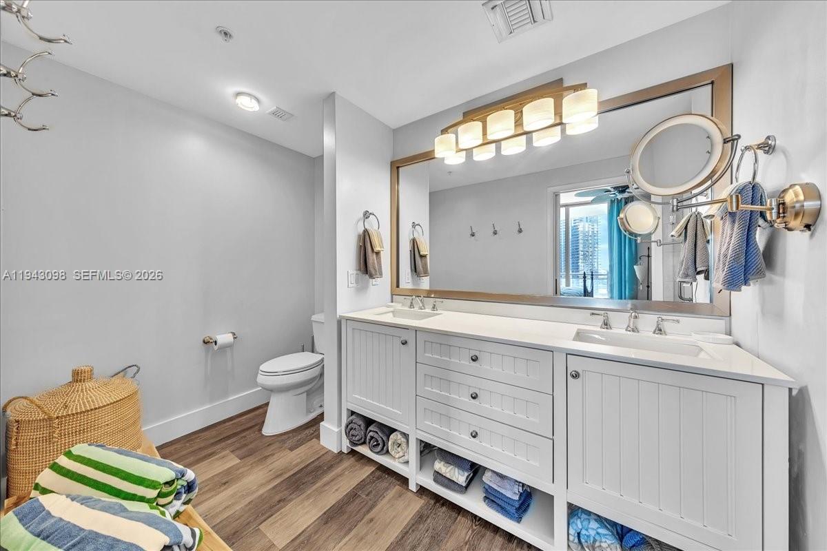 image Ivy Condo At Riverfront38