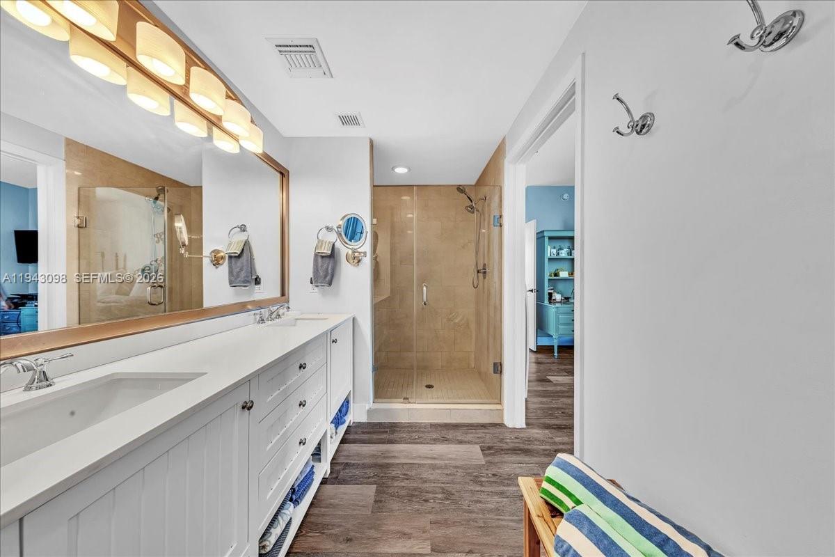 image Ivy Condo At Riverfront39