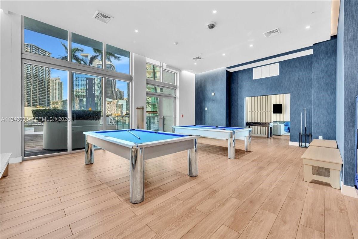 image Ivy Condo At Riverfront45