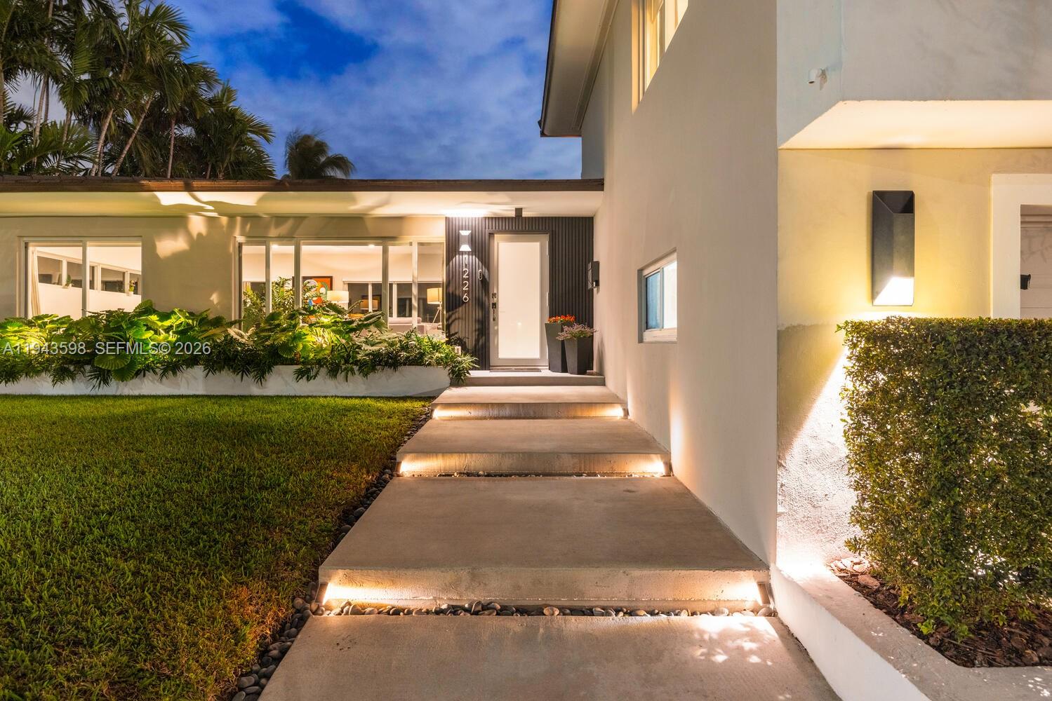 1226 NE 100th St Miami Shores, FL 33138