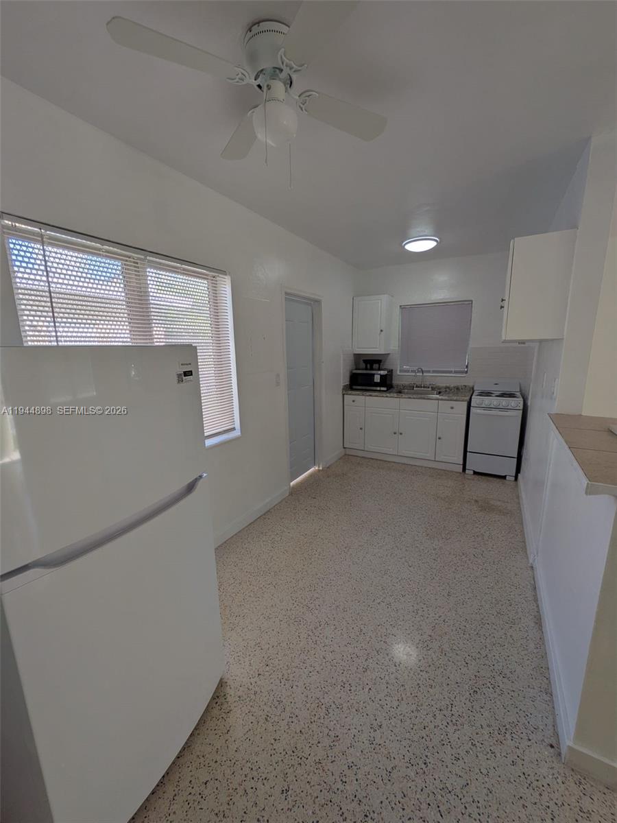 401 SW 10st #1 Miami, FL 33130