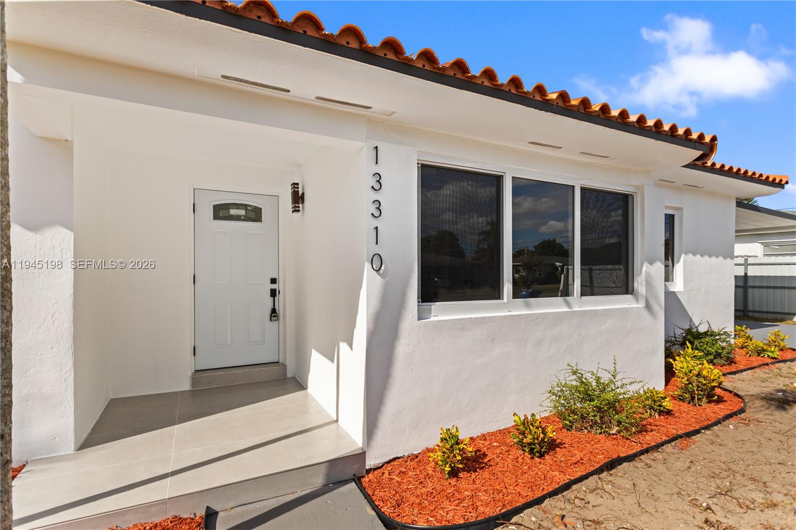 13310 NW 17th Pl Miami, FL 33167