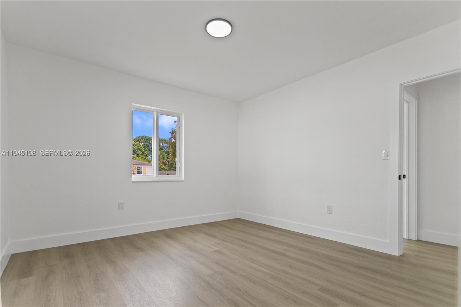 13310 NW 17th Pl Miami, FL 33167