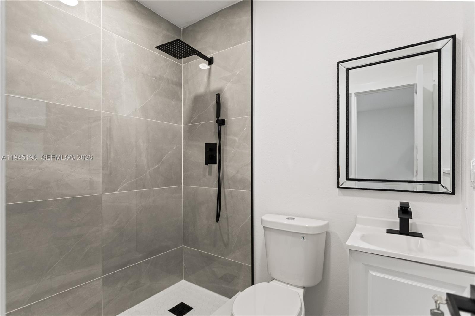 13310 NW 17th Pl Miami, FL 33167