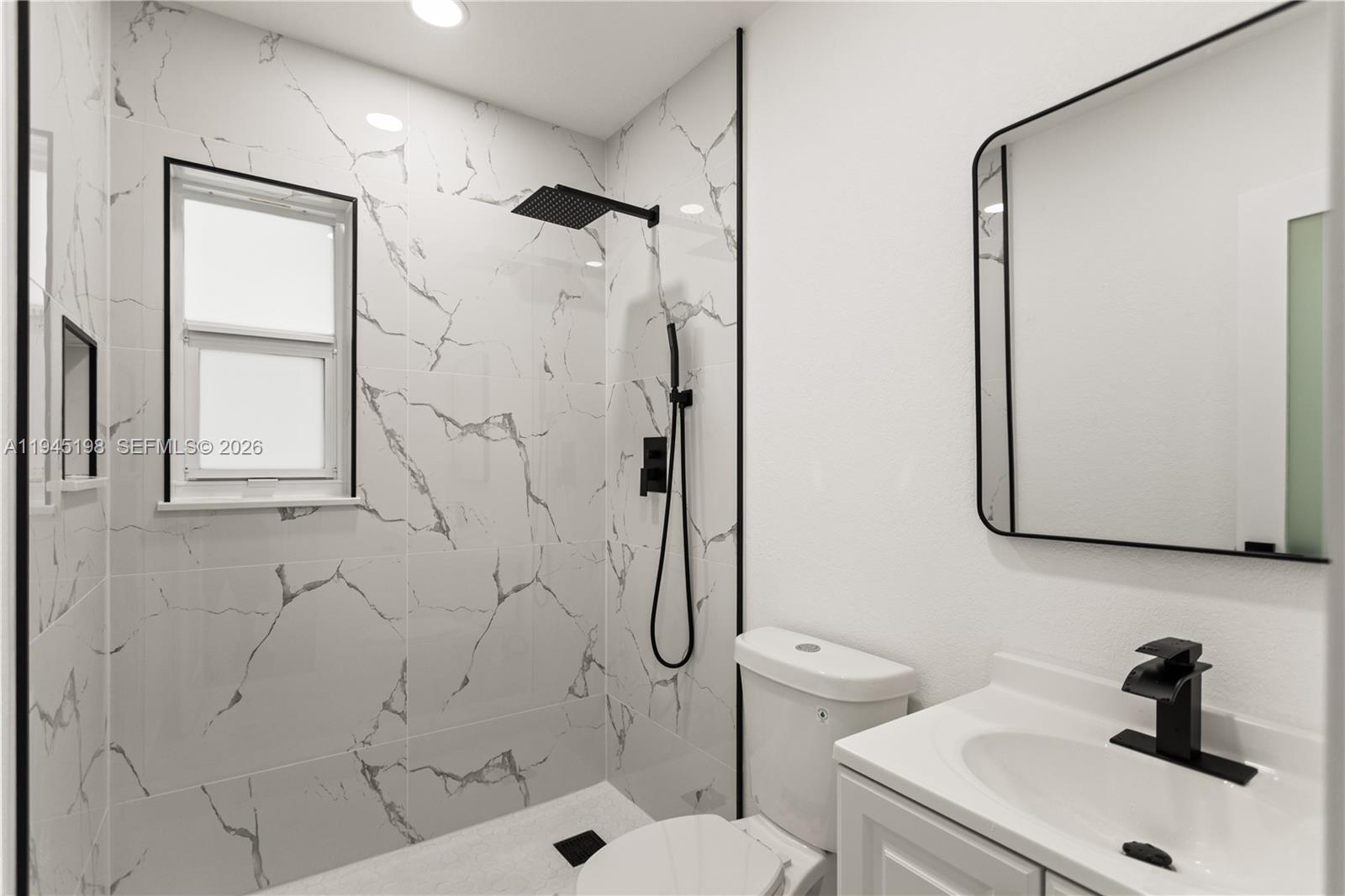 13310 NW 17th Pl Miami, FL 33167