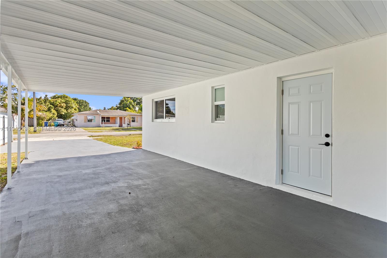 13310 NW 17th Pl Miami, FL 33167