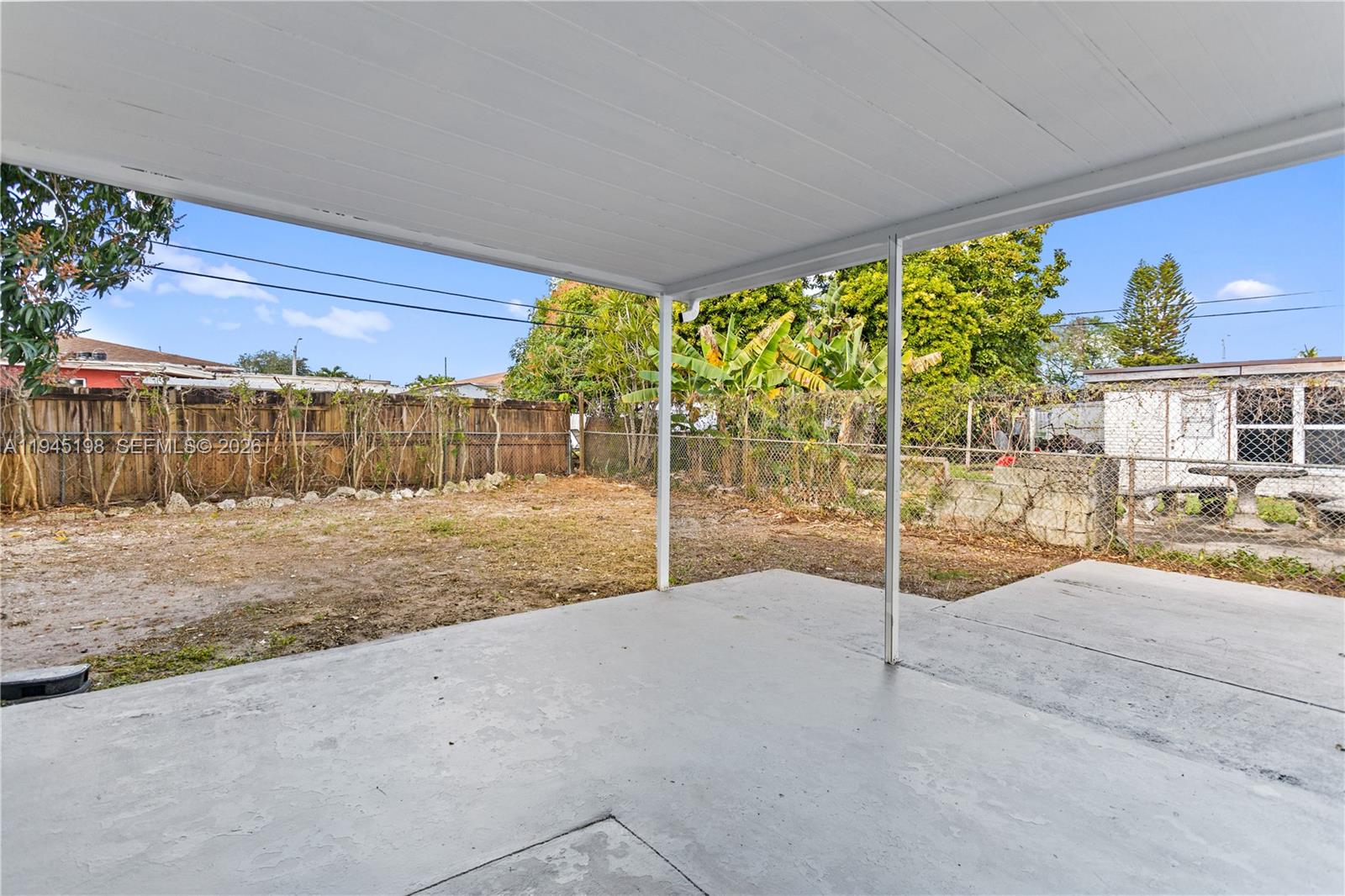 13310 NW 17th Pl Miami, FL 33167