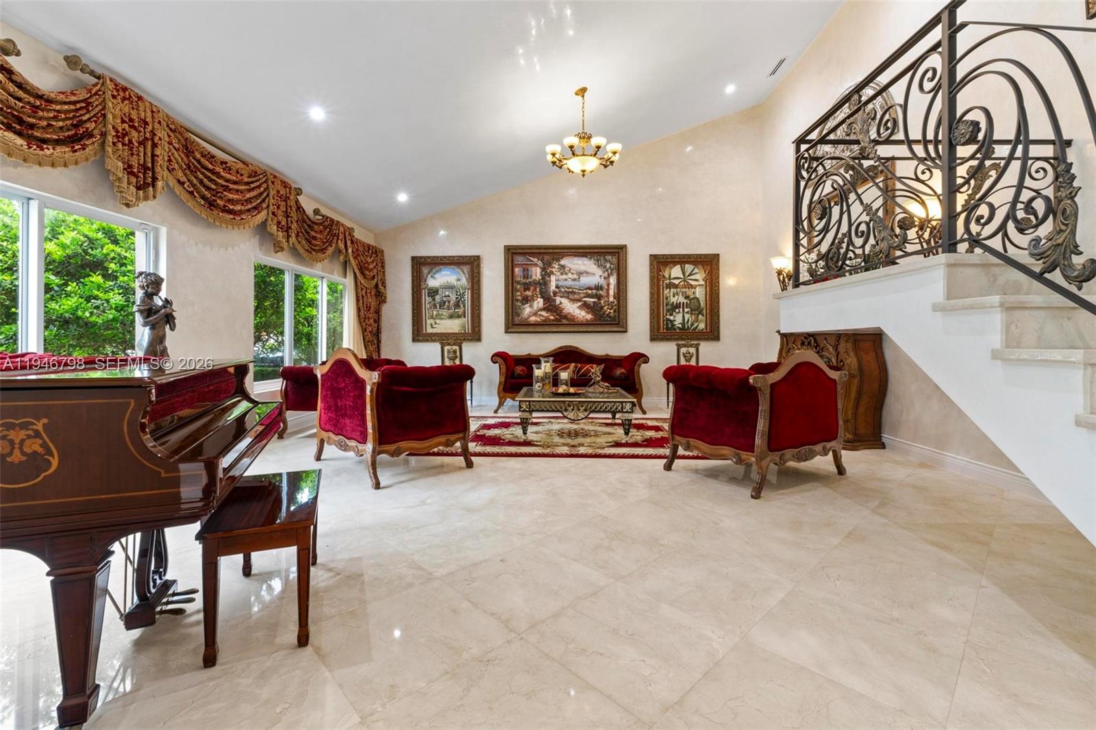 185 SW 130th Ave Miami, FL 33184