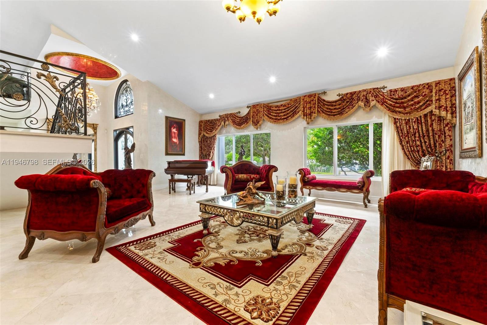 185 SW 130th Ave Miami, FL 33184