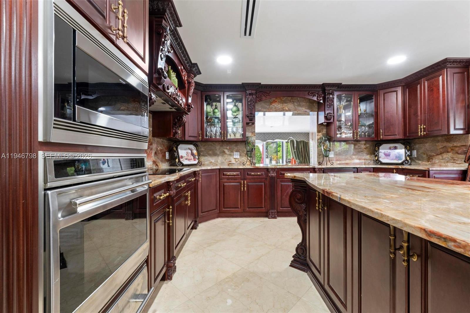 185 SW 130th Ave Miami, FL 33184